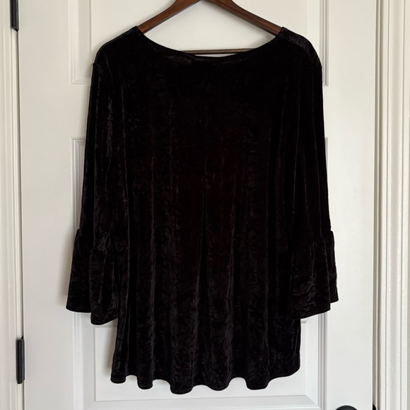 BRYN WALKER Italian Crushed Velvet Fran Bell Sleeved Top | Black | Size XL - Picture 5 of 8